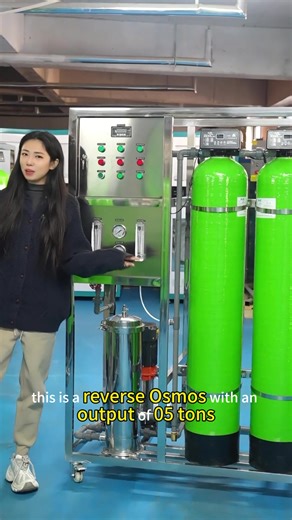 0.5T RO System: Process Flow & Applicable Water Sources This is a 0.5-ton per hour reverse osmosis (RO) water purification system, suitable for raw water, groundwater and tap water alike. Raw water is pumped directly from the raw water tank to the quartz sand filter tank by the raw water pump, then flows into the activated carbon filter tank, and next through a 5μm precision filter. Equipped with a branded high-pressure pump and branded RO membrane, the system produces purified water that direct