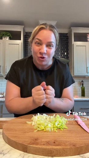 Receta de Espagueti de Cocinando con Raquel: ¡La Recreo para Ti!