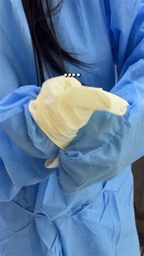 Recognizing Nursing Procedures: Gloving Techniques