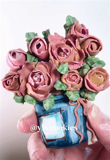 Valentine's Cookie Decorating with Royal Icing Techniques