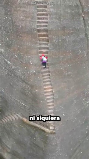 I never imagined a route like this existed 😲🌄