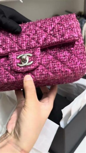 Preloved Authentic Pink Tweed Mini Rectangular Flap Bag #chanel #chanelbag #bag #singapore