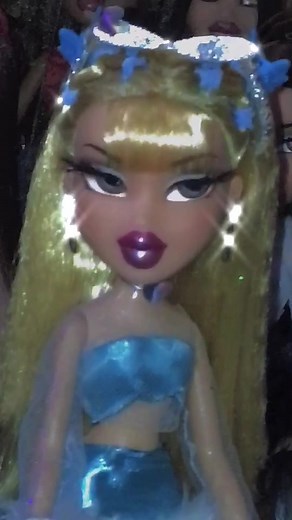 💅🏻✨#bratz #bratzdollz💋 #passion4fashion #hottest #y2kaesthetic #girlzz #2004 #bratzheadgamez #muñecas #bratzz #bratzcloe #doll #fashion #fashiondolls #fashiontiktok #aesthetic #2000s #iconic #iconicfashion #mgaentertainment #coleccion
