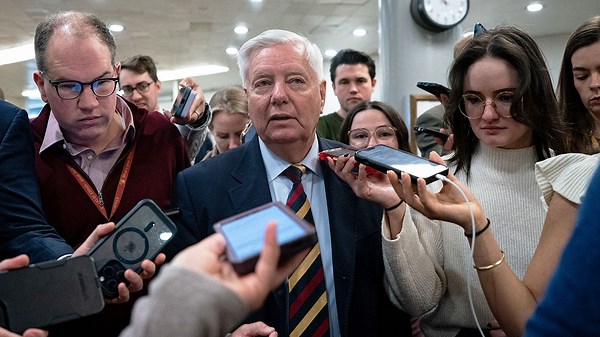 Government shutdown looms as Senate deal stalls amid heated political rhetoric