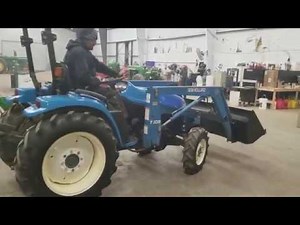2002 New Holland TC25 Tractor (L0043)