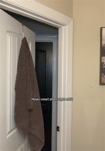 I’m a zombie @Native @method products @Dollar Shave Club @CeraVe @LaRochePosayUS @Kiehl's Since 1851 @rhode skin