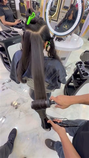 Amazing Blow dry curls 🔥 | Viral Blow Dry 😍 #like #live #youtubevideos #youtubevideo #lovelyhair