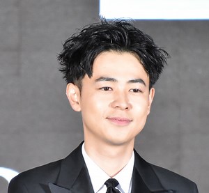 成田凌、井上真央とのキスシーンは「とろけました」