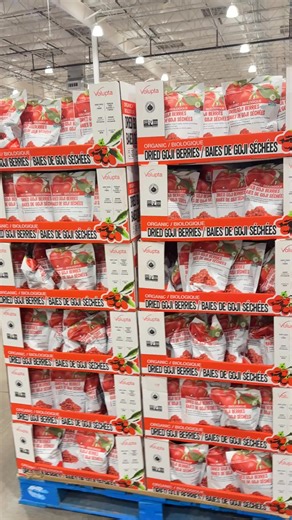 Volupta Goji Berries @costco_canada Calgary Beacon Hills January 2026. Goji berries, also known as Wolfberries, have been used for centuries in the Chinese culture for their unique nutritional properties. These antioxidant-rich berries are hand picked and sun-dried to achieve a sweet flavor and chewy texture. Enjoy Volupta Organic Dried Goji Berries anywhere, at any time! SUGGESTED USES Consume directly as a snack Blend into smoothies and superfood bowls Use as a topping Add to trail mix Use in 