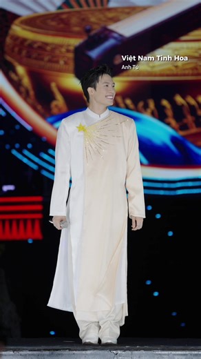 Tự hào... Chúng ta là người Việt Nam 🇻🇳🇻🇳🇻🇳🥰🥰🥰 yaaaaaa 🥰 #AnhTu #AnhTuVoi #TikTokGiaiTri #AnhTuSinger