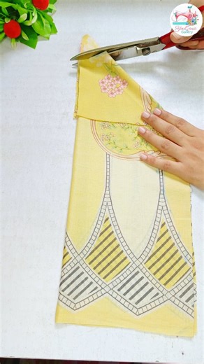 1.6K views · 1.5K reactions | Simple and easy qameez cutting ✂️ . . . . . . . . . . . . . . . . . #sewing #diy #style #diycrafts #sewsewsew #design #cutting #hacks #cloth #fashion #easy #fypシ #viral #shirts #shirt #tips #stich #machine | YouQaria Gallery | Facebook