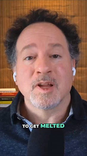 🌋Iceland is planning on harnessing the power of active volcanoes! Catch the entire story on What Could Go Right? with hosts TPN founder Zachary Karabell and TPN executive director Emma Varvaloucas wherever you enjoy listening to podcasts. #theprogressnetwork #geothermal | The Progress Network