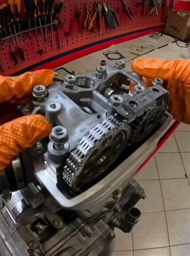 single cylinder engine fiting || Suzuki CRB half engine fiting #automobile #shortsfeed