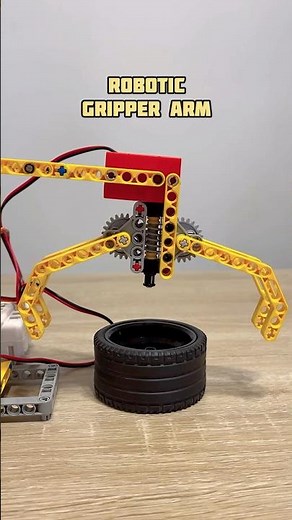 Robotic Gripper Arm #mechanism #lego #technic #elecfreaks #robotics #creative #diyptoject #gripper