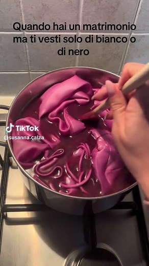 Matrimonio in Bianco o Nero: Scelte di Moda