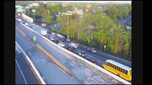 Multi-vehicle crash on I-64 in Hampton causes traffic delays