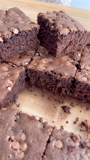 Easy chocolate cake / kakaolu kek / #recipe #dessert #keşfet