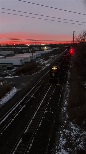 BNSF UNION PACIFIC FAN (@bnsfunionpacificfan)’s videos with original sound - BNSF UNION PACIFIC FAN