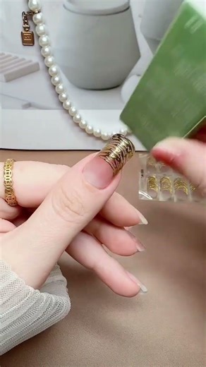 The Ultimate 5-Minute Manicure Hack: Gold Gel Nail Stickers ✨#NailArt #DIY #GelNails