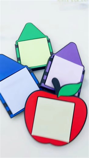 Sticky note holders for back to school! Perfect for Teacher's desk! 🍎✏️🚌 | Michelle's Party Plan-It by Michelle Stewart