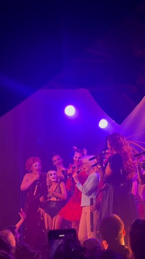 Célébrez les 75 ans de Madame Arthur à Pigalle