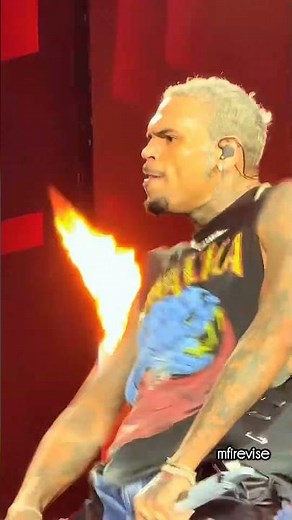 chris brown close up electrifying X performance #mfirevise
