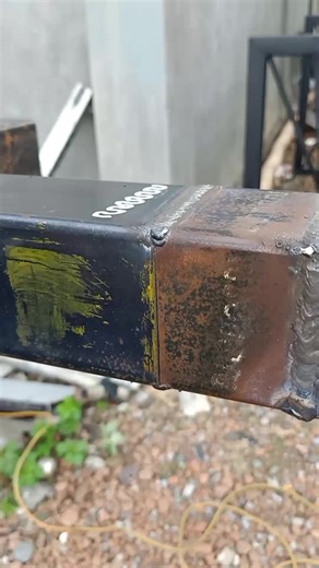 3.5K views · 60 reactions | Tricks for vertical welding of thin square pipes #weldingtrick #weldingtipsandtricks #verticalwelding #howtoweldthinsquarepipe | Welding Trick 2 | Facebook