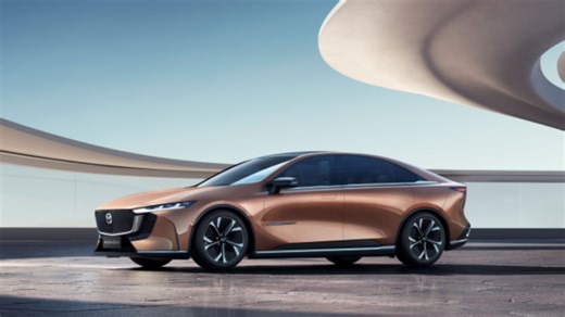 EK直播第346期（五）长安马自达EZ-6，是马6阿特兹的继任者还是换标长安深蓝SL03?日本宝马的底盘调教和造车新势力的三电加智驾，哪个更有吸引力？