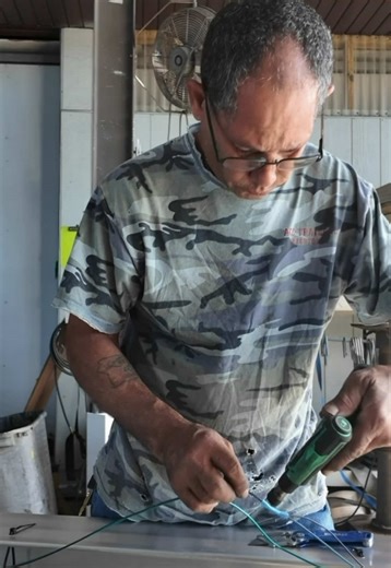 Your boat deserves more than a one size fits all trailer 🚤⚓ At Ace Trailers, we build custom boat trailers designed specifically for your boat, your lifestyle, and how you tow. Since 2001, we have been a full service boat trailer manufacturer in Gibsonton, Florida, handling everything from custom fabrication to repairs and parts all under one roof. From Yellowfin and Boston Whaler to Sea Ray, Yamaha, and beyond, our team builds high quality, warrantied trailers in as little as two weeks and tra