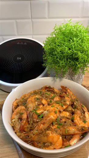 Delicious Spicy Garlic Buttered Shrimp Recipe | Hodekt Induction Cooker