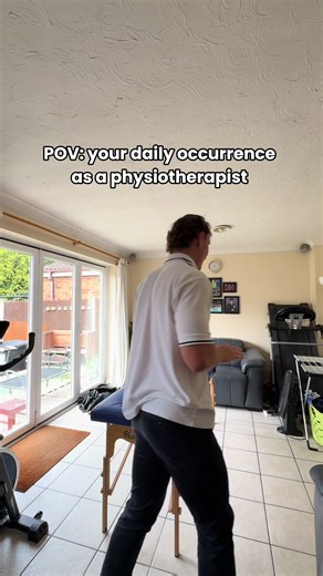 If I had a £ everytime I’ve said this I wouldn’t even have to be a physio anymore :) #physiotherapy #physicaltherapy #physio #physicaltherapist #fyp