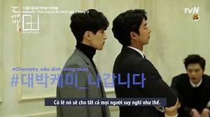 Hãy cùng xem dàn cast bầu chọn cặp đôi có chemistry đỉnh nhất là ai nào? 😁 Ad thấy cặp nào cũng dễ thương hết á 😍 Riêng couple-900-năm-tuổi kia là lầy bựa nhứt thoy haha 😂 YAY! Mai có phim rồi!!! #Chemistry_siêu_bùng_cháy #공유 #gongyoo #Goblin #Dokkaebi #도깨비 Link tổng hợp full: https://goo.gl/IJ0yjP ____________________________________ Source: 도깨비 Naver Translator: aUroraM Timer & Encoder: 289 Only YOO - Gong Yoo 공유 Vietnam Fanpage PLEASE DO NOT TAKE OUT & REUP WITHOUT PERMISSION. #aUroraB | O