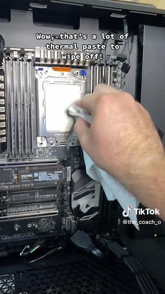 Taking apart my Threadripper. #pc #gamingpc #pcgaming #pcparts #pchardware #pcbuild #pcupgrade #techupgrade #threadripper #fyp #foryou #teardown