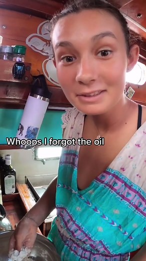 How to make tortillas ✌️ #foodtiktok #fyp #foryoupage #boatfood #howto #howtomake #recipe #tortillarecipe