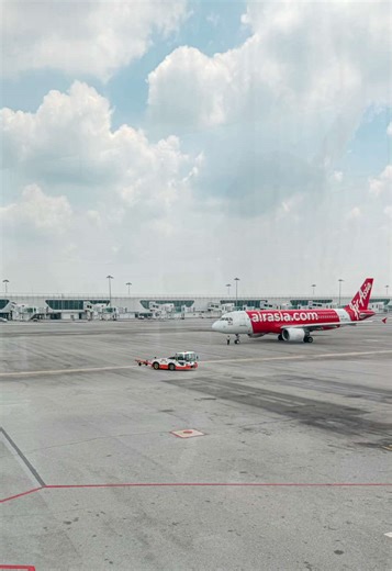 Traveling the World: A Solo Adventure Journey