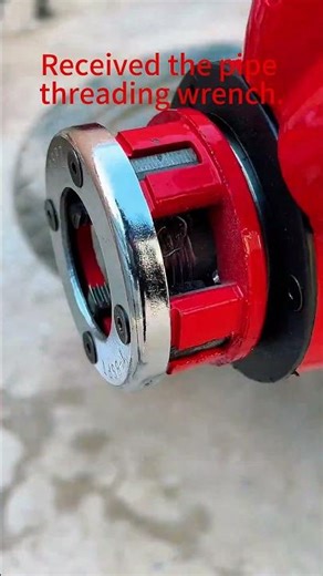 Hardware tool accessories Received the pipe threading wrench.