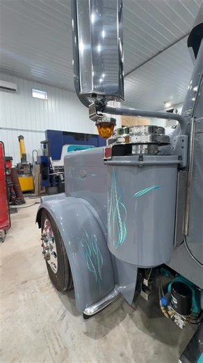 4.3K views · 24K reactions | Baddest 389 around Beger Industries Inc #peterbilt #customtrucks #showtrucks | Beger Industries Inc | Facebook
