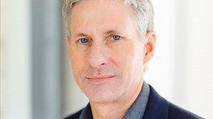 With the cryptocurrency ripple hitting new highs, its founder is now one of America's richest people