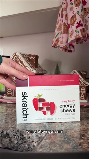 this runner is going to stick to running and forget a future in the asmr world 🤣 but first time trying out @Skratch Labs energy chews, and they are for sure going to become a constant on my long runs 😎 #runninggear #runningtips #runningjourney #runnersoftiktok #runtokfam