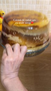 Desertul copilăriei… 🍮❤️ Cremă de zahăr ars fină, cu mult caramel și sirop 🤤 O faci o dată și o vei repeta mereu! #gustulcopilariei #cremadezaharars #retete #reteteusoare #ReteteDulci | Jurnalul cu arome