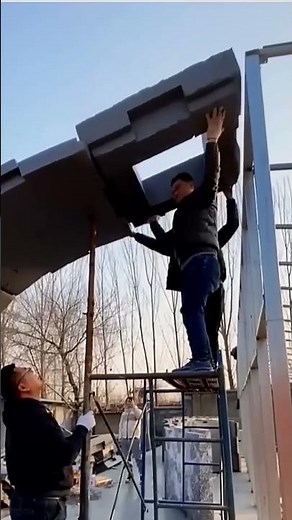 Installing Arched Roof Structure