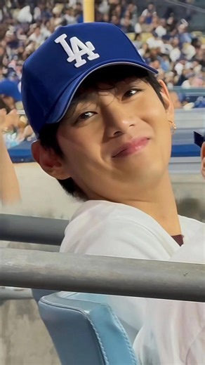 Khubsurat Toh Hu Mai🙂KIM TAEHYUNG💜💜#vkook#bts#btsarmy#btsshorts#taekook#trendingshorts#viralvideo#v