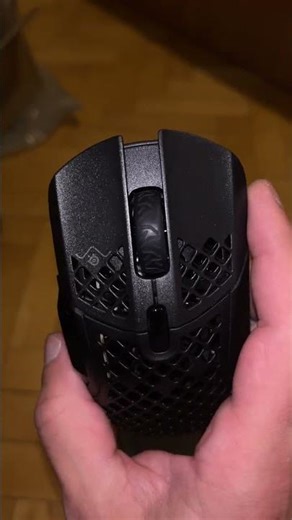 Unboxing the Steel Series Aerox 5 Wireless