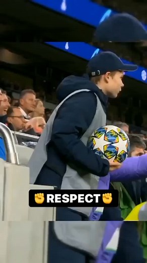 Best Respect Moments on Instagram: "“Respect is the foundation of great connections and unforgettable moments. In this reel, witness powerful gestures, heartfelt gratitude, and acts of kindness that define true respect.  Let’s spread positivity, one respectful moment at a time! #Respect #PositiveVibes #ViralMoments #KindnessMatters #SpreadLove”"