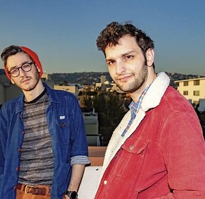 BASICS IN BEHAVIOR - The Living Tombstone - LETRAS.COM