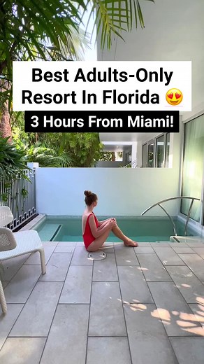 Is this the best resort in Florida?? H20 Suites is located in Key West and has a private plunge pool! I loved having my own pool and that this hotel is 25 and just steps from Duval Street! Highly recommend if you are looking for luxury hotels in Key West! #luxuryhotel #luxuryresort #keywest #keywestflorida #floridakeys #floridakeyslife #floridakeysvacation #vacationmode #floridaresort #floridahotel #travelbucketlist #hotelsandresorts #luxurylifestyle #traveltheworld #floridatravel #floridatrip