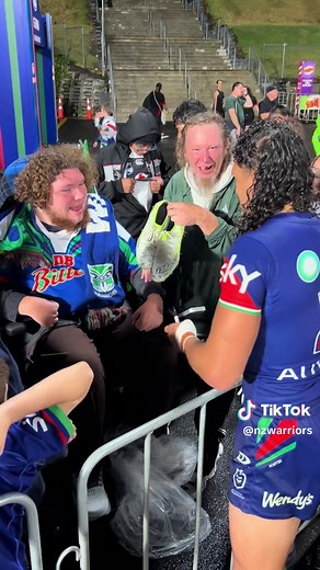 Dallin Watene-Zelezniak and the Warriors Team Spirit