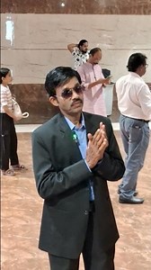 ജയന്റെ മകനെന്ന് അവകാശപ്പെടുന്ന മുരളി ജയൻ പുതിയ സിനിമയുടെ പൂജയ്ക്ക് എത്തിയപ്പോൾ