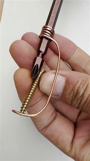 Never Lose Screws Again! Easy DIY Tool to the Rescue