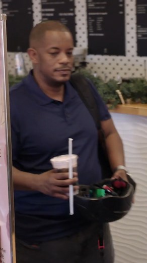 Caesar busca la ayuda de una casamentera para encontrar a una nueva y hermosa chica ucraniana, igual que su exnovia 😯 #TodoEn90Días #SolterosOtraVez | TLC Latinoamérica